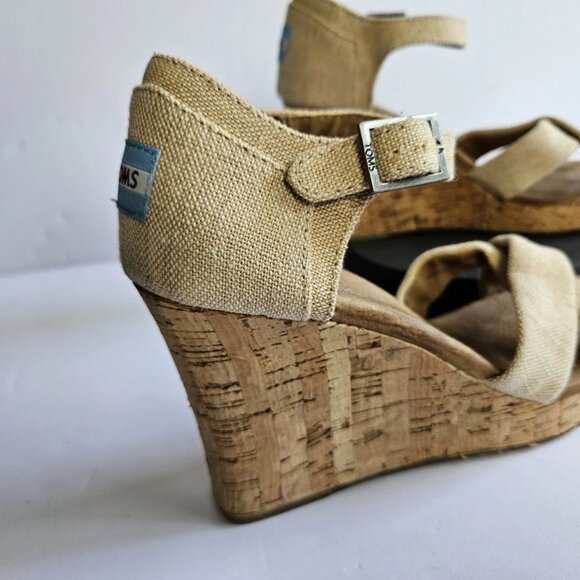 TOMS Women’s Natural Canvas Cork Wedge Heels Size 9.5M Criss Cross Peep Toe Espa - Picture 2 of 9